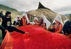 Matthieu Paley: Pamir, Buch