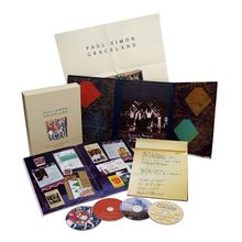 Paul Simon: Graceland (25th Anniversary Edition Boxset: 2 CD / 2 DVD / Buch), 2 CDs