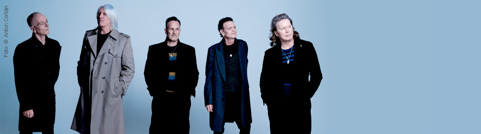 Def Leppard: Drastic Symphonies