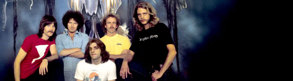 Eagles: One Of These Nights (Deluxe Edition)