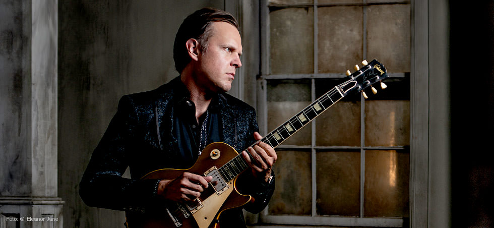 Joe Bonamassa: Time Clocks (Deluxe Boxset)